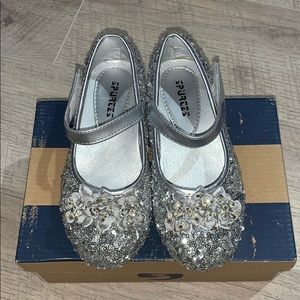 Formal shoes for girls